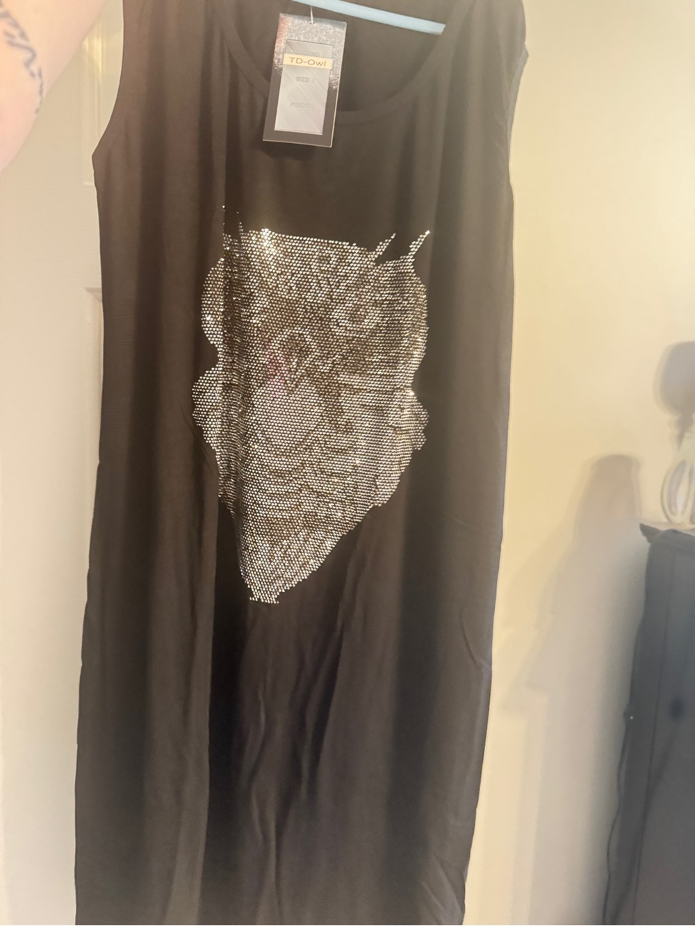 Black Sleeveless Dress / shirt with Rhinestone Owl Face. One size.